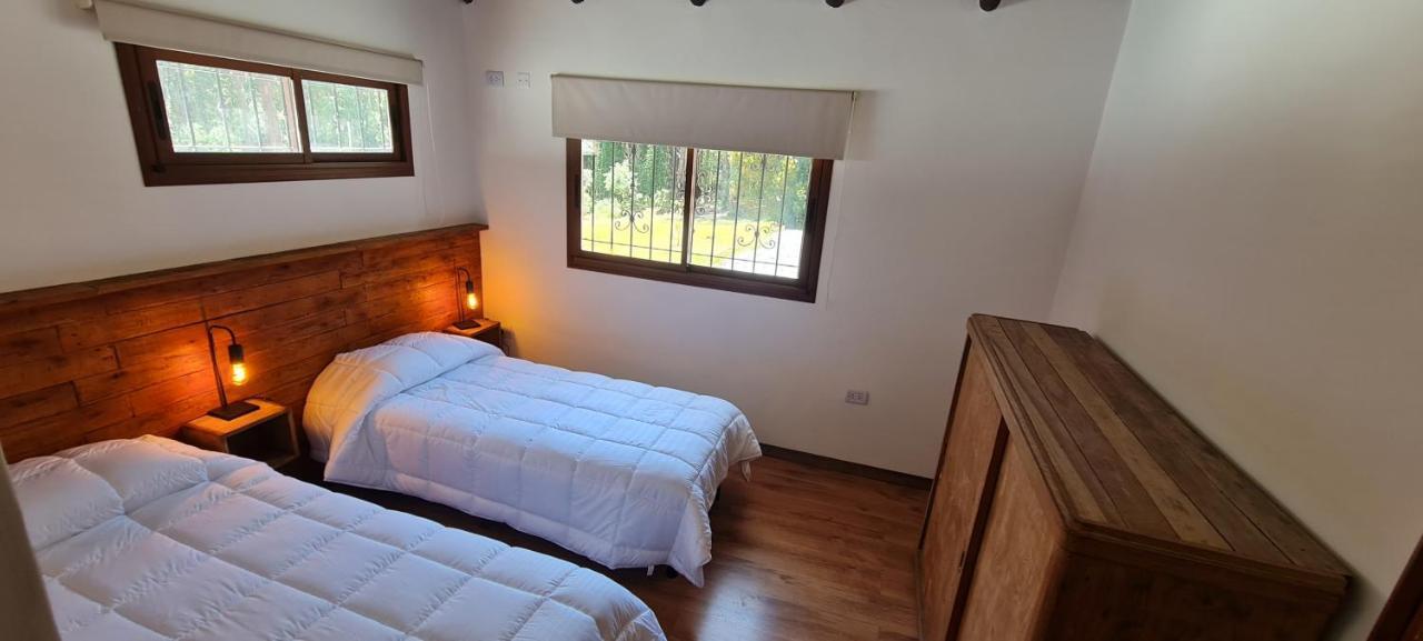Villa El Bosque De Las Animas Tandil Exterior foto